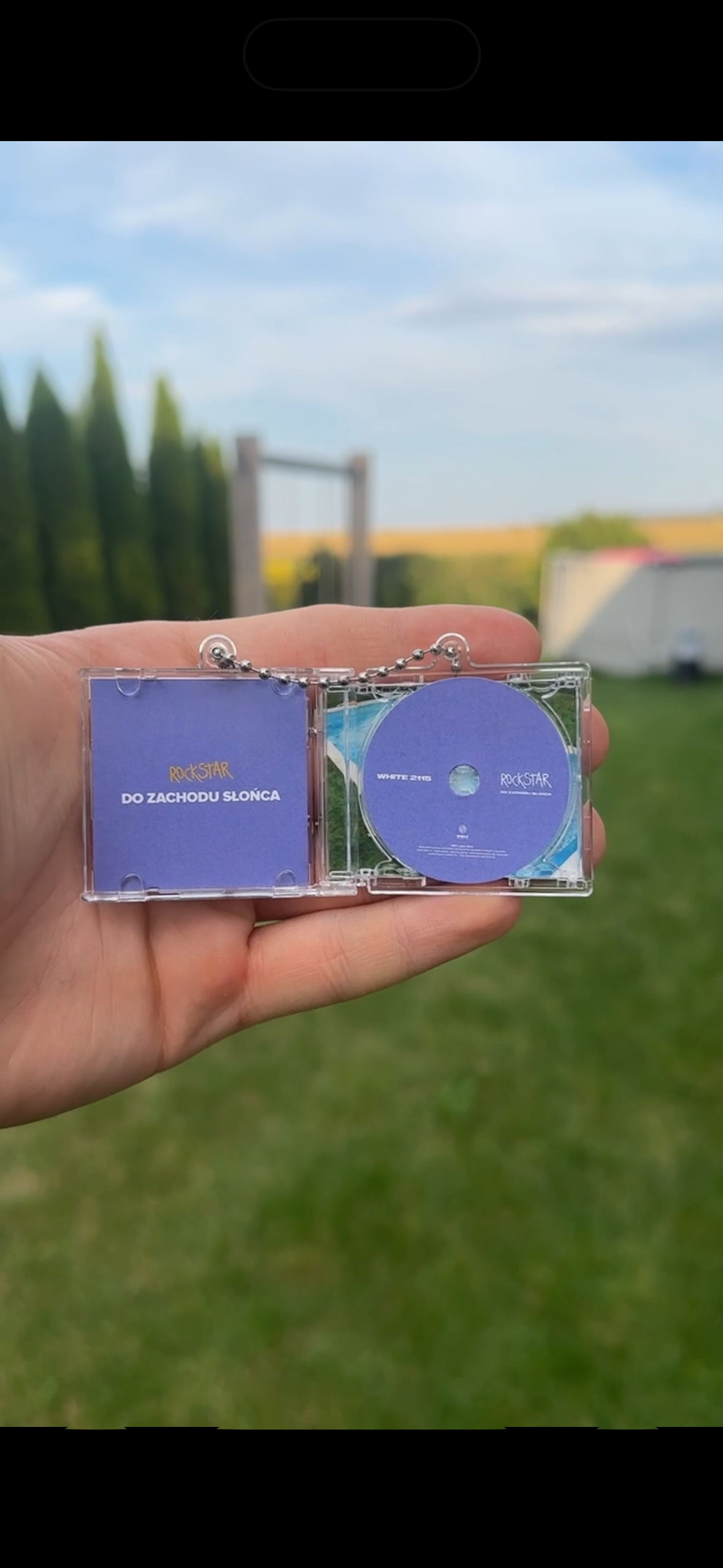 White 2115 - Rockstar (do zachodu słońca) - MusiTAG