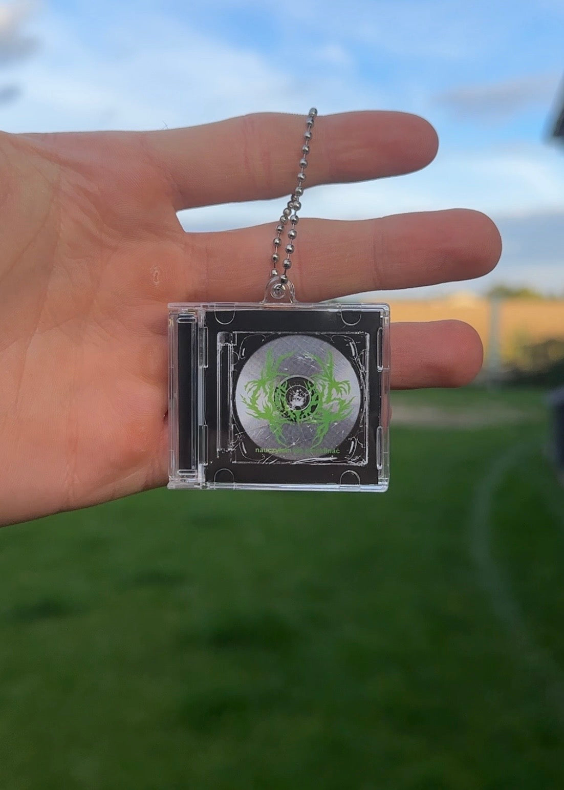 Chivas -  nauczyłem się przeklinać - MusiTAG